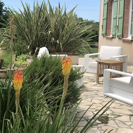 Labastilac Plume Bed & Breakfast