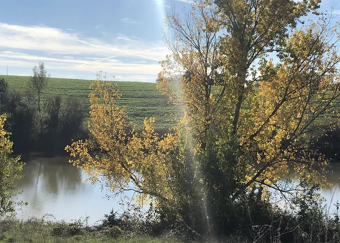 Labastilac Plume Bed and Breakfast Garganvillar